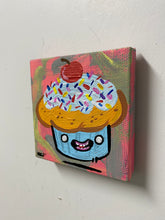 Load image into Gallery viewer, LIL’ GUMMY GRINCAKE
